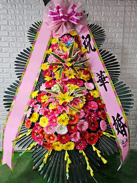 해외 유학 시절 동고동락한 친구들이 보낸 뜻깊은 꽃선물